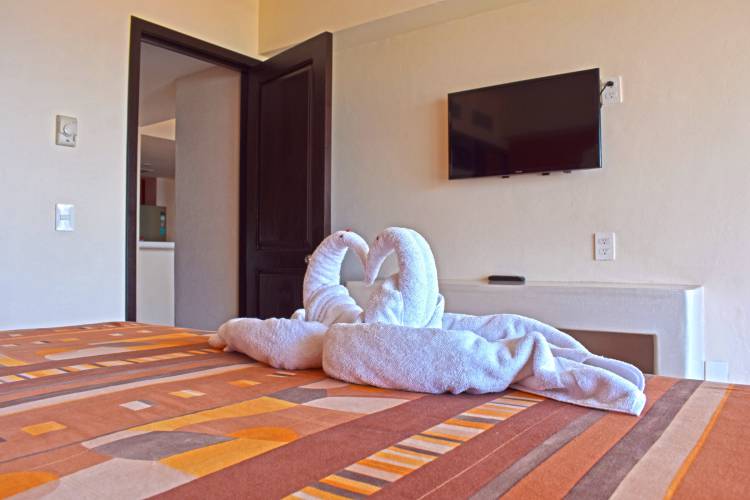 Condominio para 10 personas en Ixtapa Zihuatanejo. Rentas Vacacionales en Ixtapa Zihuatanejo. Agencia de Viajes en Ixtapa Zihuatanejo. Zihua Reservaciones. Ixtapa Reservaciones. Viaje a Ixtapa Zihuatanejo. Condominios Zihuatanejo. Condominios para 6 personas en Ixtapa. Condominios para 6 personas en Zihuatanejo. Renta de Condominios Vacacionales en Ixtapa. Renta de Condominios Vacacionales en Zihuatanejo. Condominios en Playa El Palmar Ixtapa Zihuatanejo. Condominios con Cocina en Ixtapa. Condominios con Cocina en Zihuatanejo. Condominios con Vista al Mar en Ixtapa. Condominios con Vista al Mar en Zihuatanejo