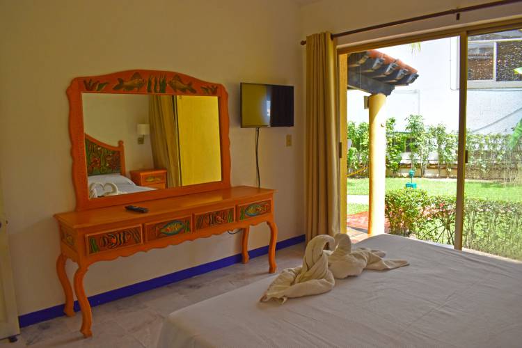 Aca Suites Ixtapa. Rentas Vacacionales en Ixtapa Zihuatanejo. Villas vacacionales en Ixtapa Zihuatanejo. Casas vacacionales en Ixtapa Zihuatanejo. Renta de Villas vacacionales en Ixtapa Zihuatanejo. Condominios vacacionales en Ixtapa Zihuatanejo. Renta de villas, casas, departamentos y condominios vacacionales en Ixtapa Zihuatanejo. Villas con vista al mar y alberca en Ixtapa Zihuatanejo