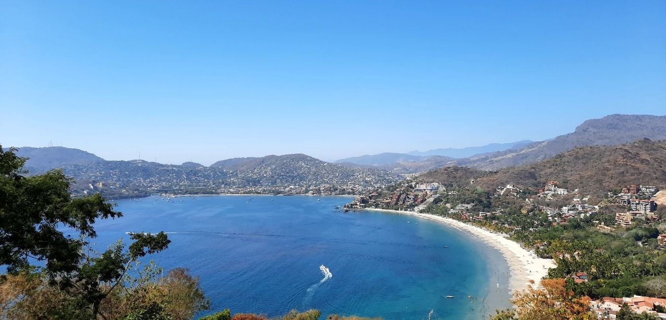 Aca Reservas Ixtapa - Agencia de Viajes Mayorista en Ixtapa Zihuatanejo, Guerrero. Paquetes Todo Incluido Ixtapa Zihuatanejo. Hoteles Todo Incluido Ixtapa Zihuatanejo. Rentas Vacacionales en Ixtapa Zihuatanejo. Tours y Actividades en Ixtapa Zihuatanejo. Promociones Ixtapa Zihuatanejo. Tercera noche gratis. que hacer en ixtapa Zihuatanejo. Las gatas ixtapa zihuatanejo